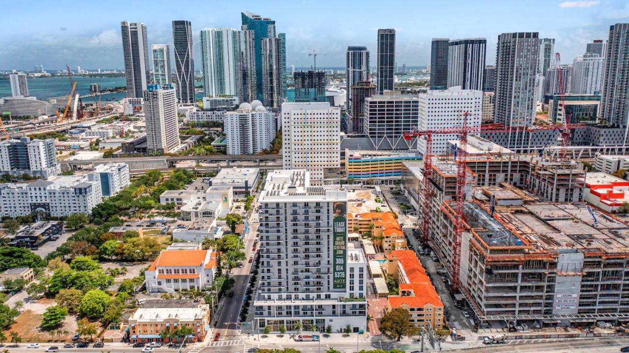 Charming Apt In The Heart Of Downtown With Free Parking Miami Ngoại thất bức ảnh